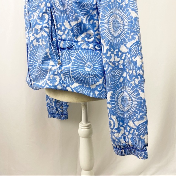 LULULEMON Run Travel To Track Jacket Beachy Floral - Picture 5 of 12